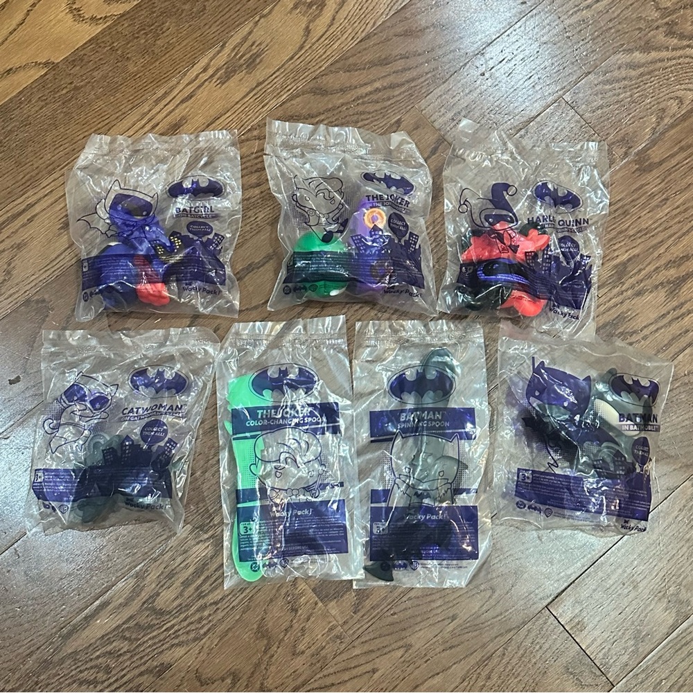 2025 Sonic Wacky Pack Figures Joker Batgirl HarleyQuinn Batman Catwoman NEW